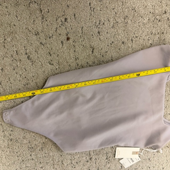 Good American NWT size 2 Light Purple/lilac  Bodysuit - Picture 11 of 14